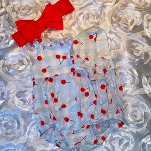 0-3 month romper with bow